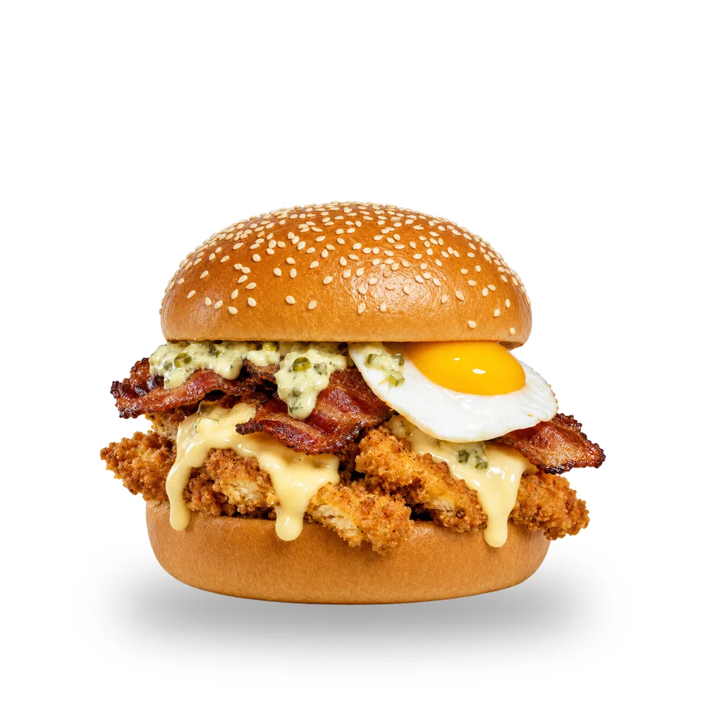Bully Bacon, straccetti impanati, uovo, pancetta croccante, cetriolini, salsa burger