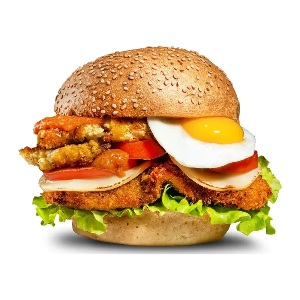 Il Coraggioso, panino di pollo giallo con smash di patata e uovo